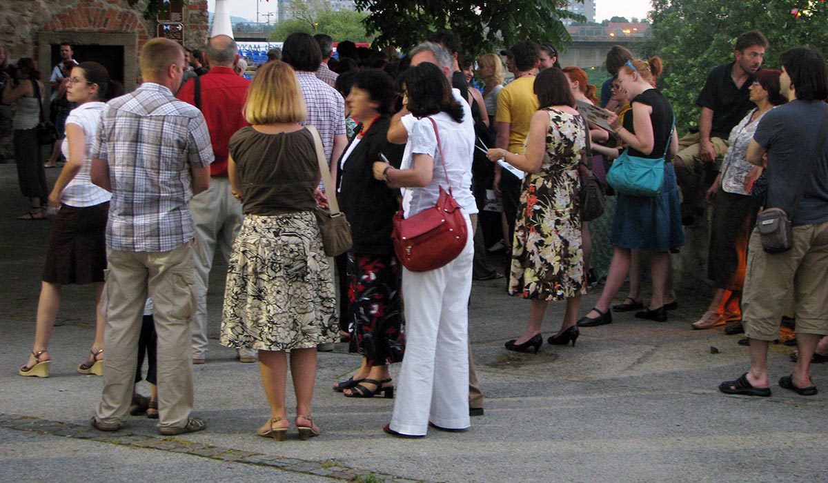 'Young invited 2008' at Gallery DLUM