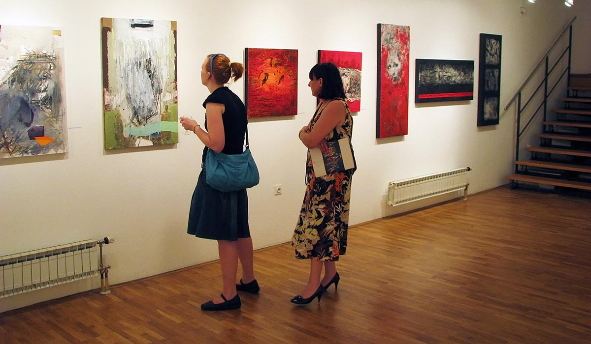 'Young invited 2008' at Gallery DLUM